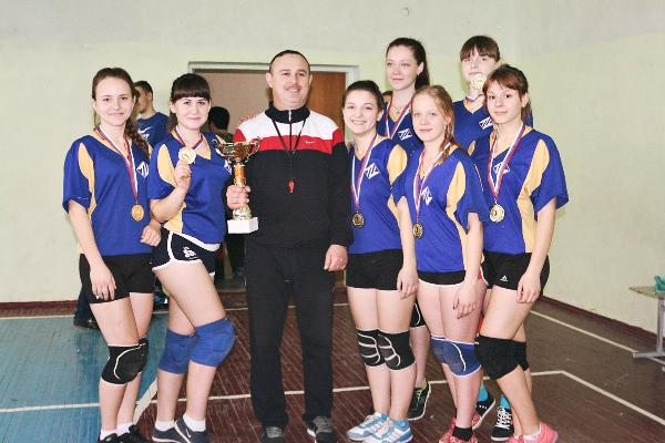 Первенство района по волейболу среди девушек