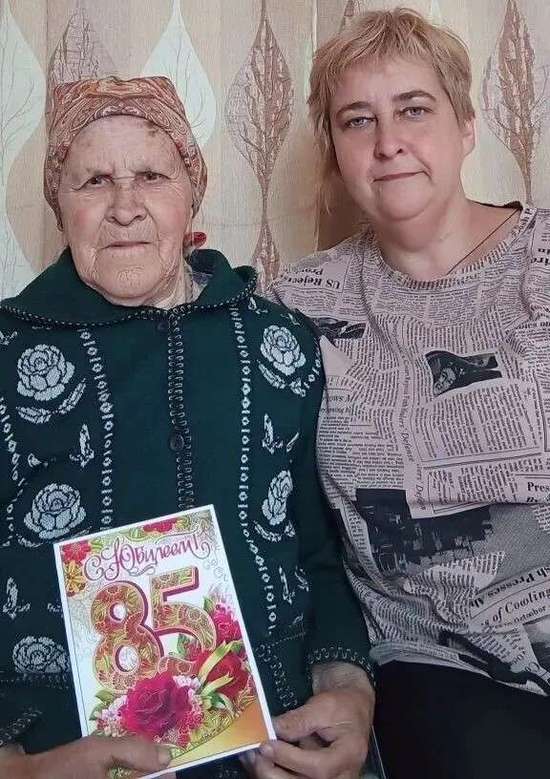 Получатель социальных услуг из Романовки отмечает юбилей!