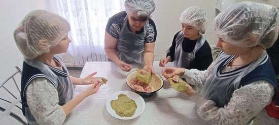 В Романовском районе прошел кулинарный мастер–класс «Национальные блюда»