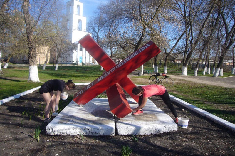 image12.jpg image12.jpg